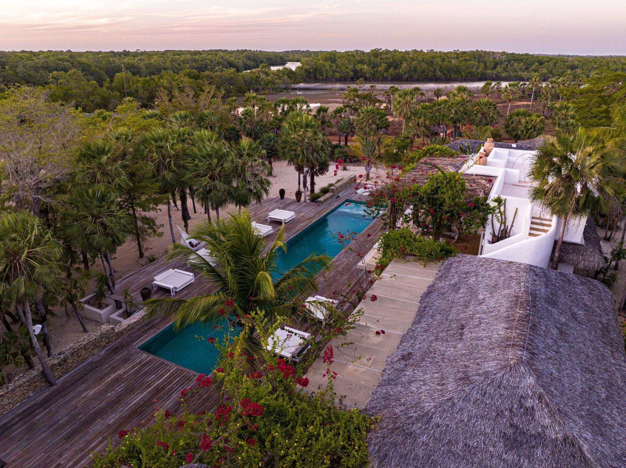 Villa Paz - La Villa Group กาโมซิม ภายนอก รูปภาพ