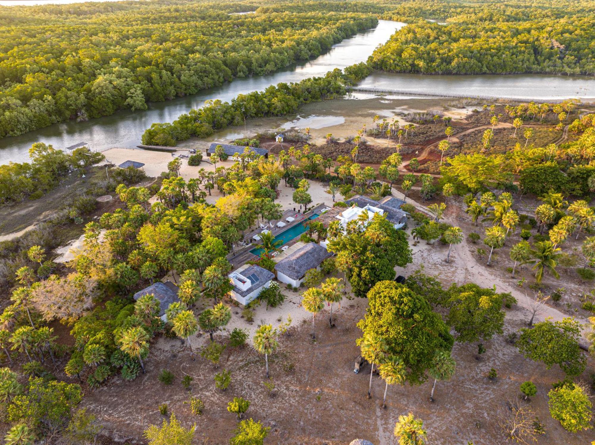 Villa Paz - La Villa Group กาโมซิม ภายนอก รูปภาพ