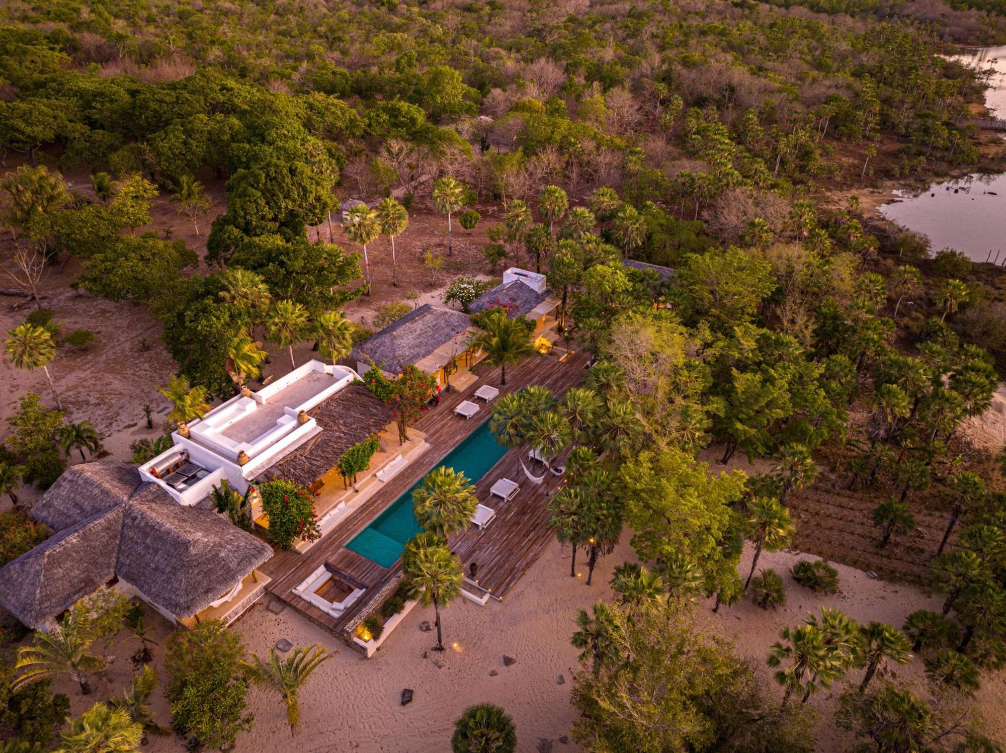 Villa Paz - La Villa Group กาโมซิม ภายนอก รูปภาพ
